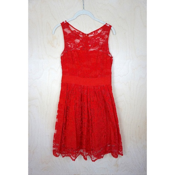 ModCloth (BB Dakota) "When the Night Comes" Red Lace Dress - Picture 1 of 14
